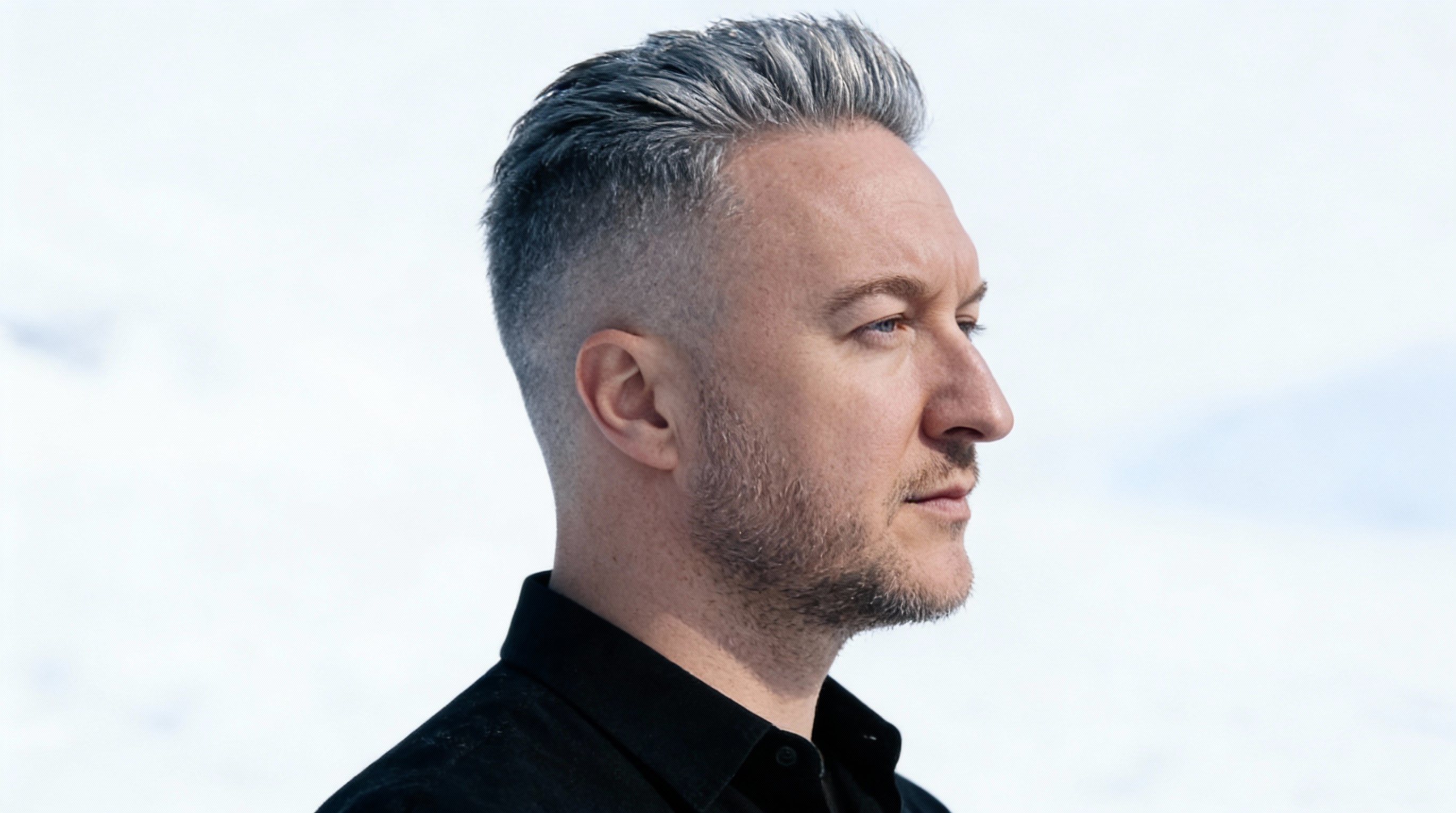 Seedream 4 prompt: hair photography, side-profile portrai...